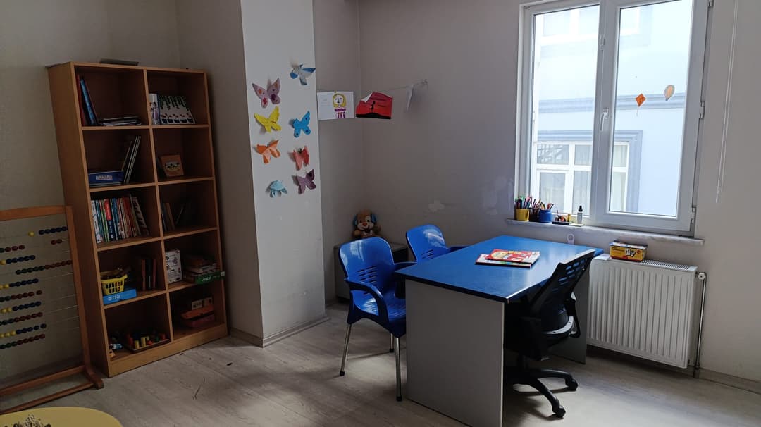 Gülen Çocuklar Galeri 22